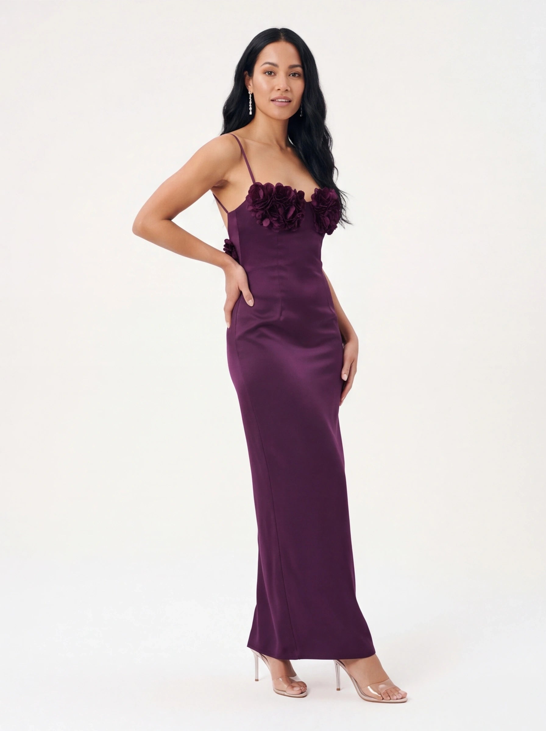 Robe de Soirée Satin Bordeaux Bodycon Dos Nu Élégante