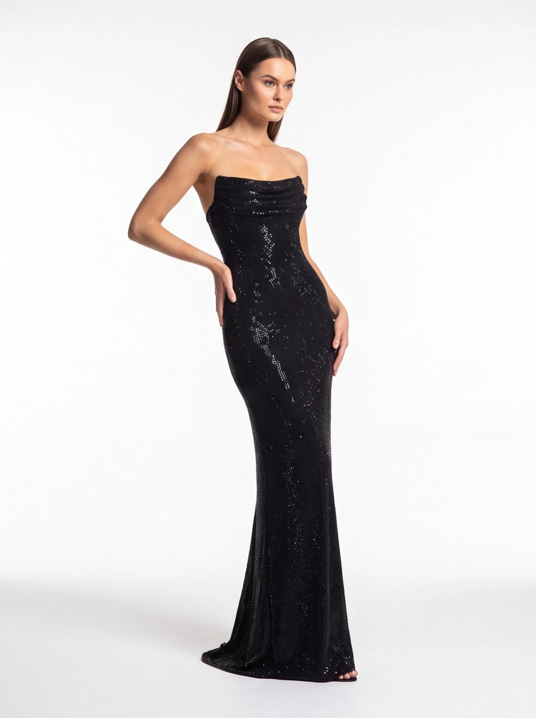 Robe de Soirée Longue Pailletée Sans Manches Élégante