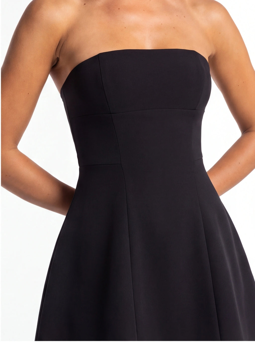 Robe de Soirée Bustier Taille Haute Élégante Femme