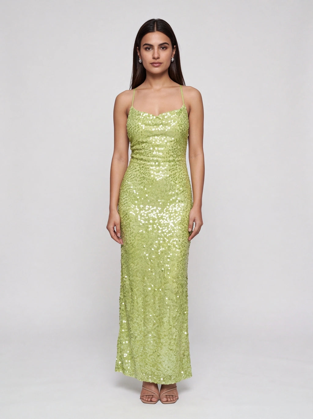 Robe de Soirée Longue Pailletée Dos Nu Élégante