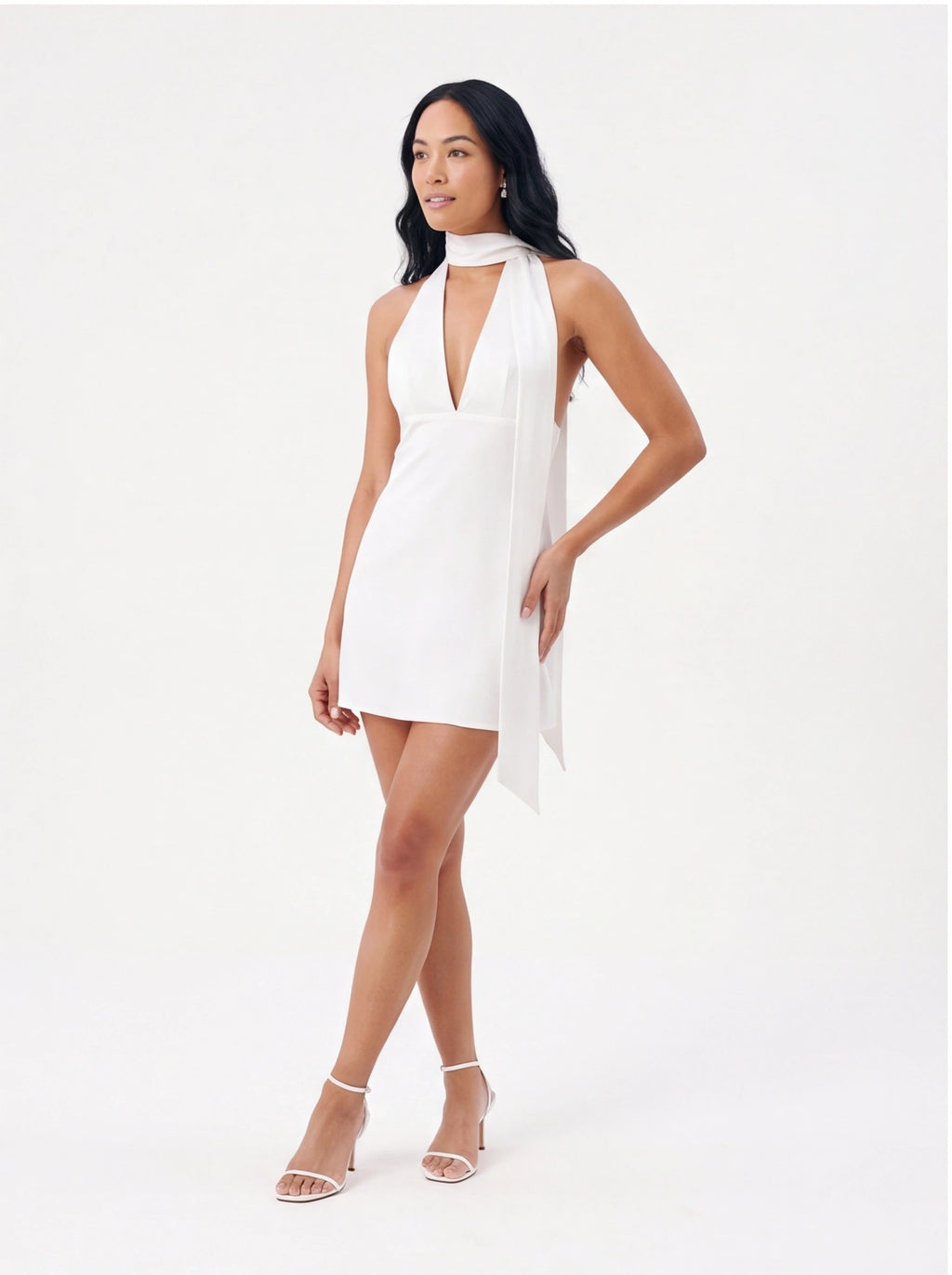 Mini Robe de Soirée Col V Dos Nu Chic