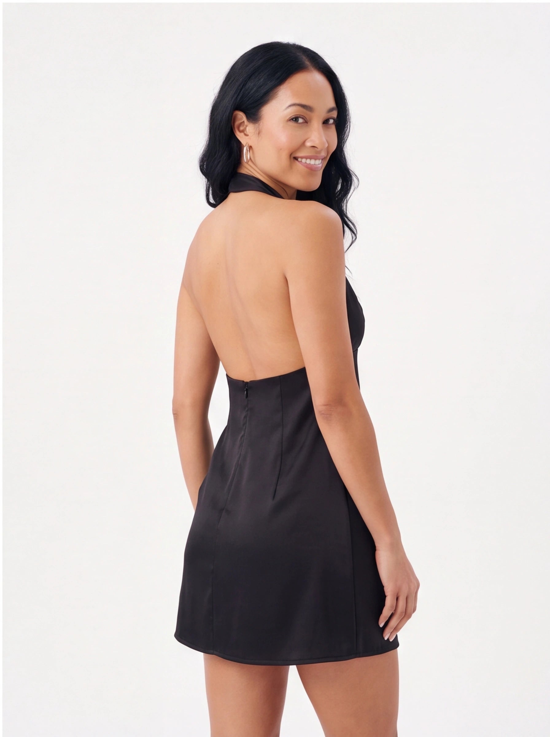 Mini Robe de Soirée Col V Dos Nu Chic